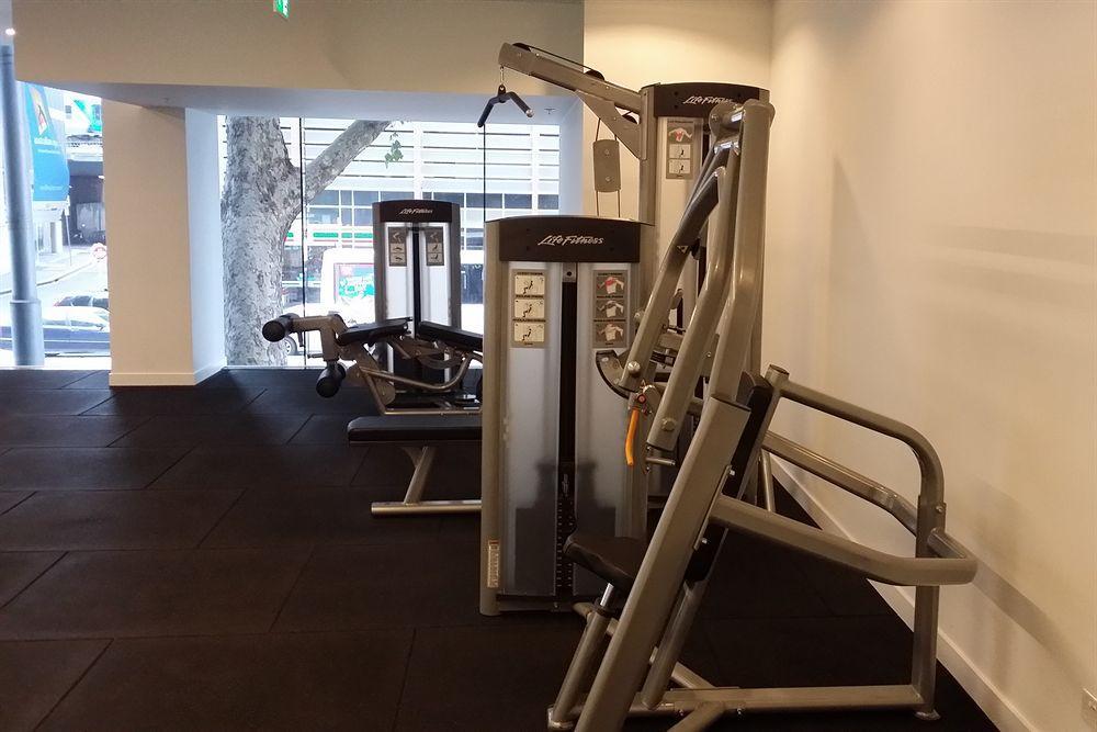 Aura On Flinders Serviced Aparthotel 4*